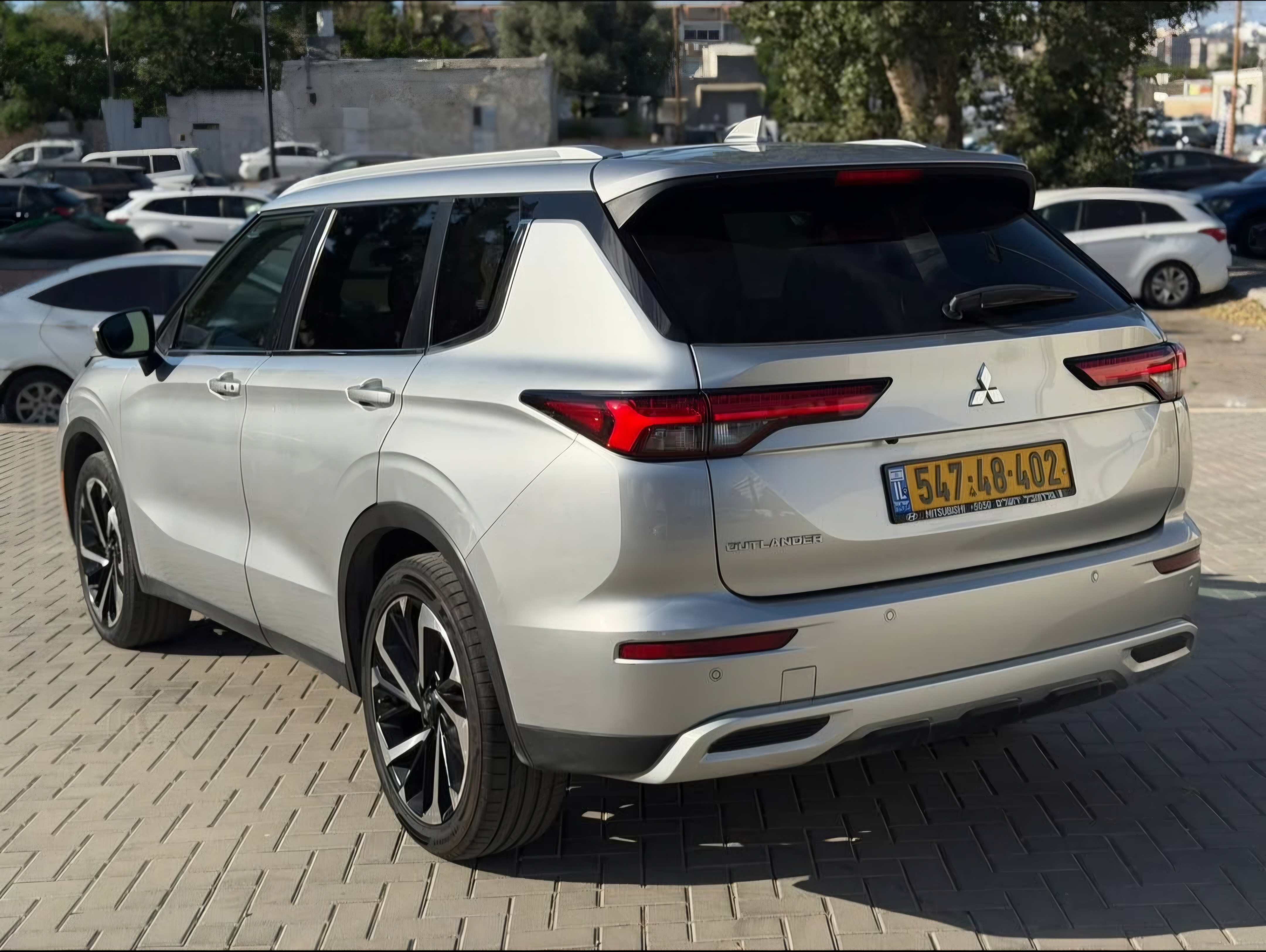 מיצובישי יפן OUTLANDER INSTYLE 2021